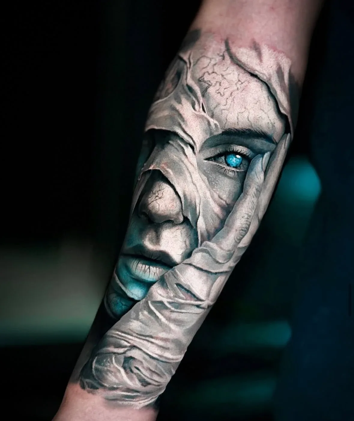 Porträt mit blauem Auge